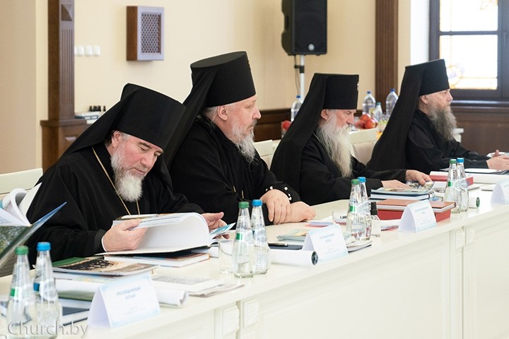 Епископ Леонид принял участие в очередном заседании Синода Белорусской Православной Церкви