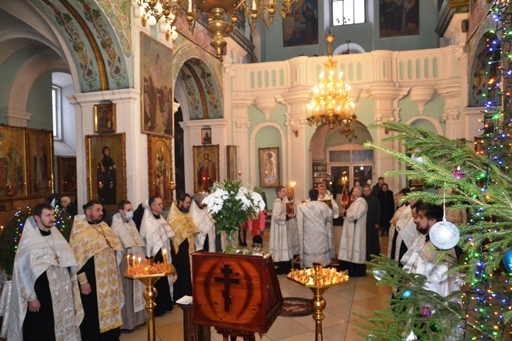 В дни Рождественских святок состоялось соборное служение клириков Туровской епархии