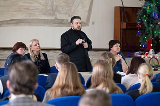 В актовом зале Калинковичской гимназии прошла встреча с участниками республиканской олимпиады по учебным предметам