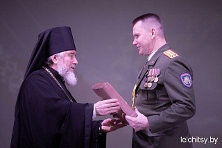 Епископ Леонид принял участие в праздновании Дня спасателя и 25-летия органов и подразделений МЧС в Лельчицах