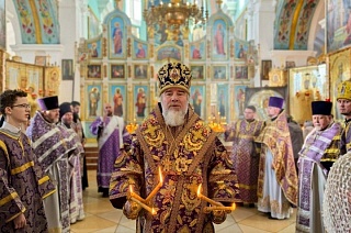 Богослужение в праздник Воздвижения Честного и Животворящего Креста Господня