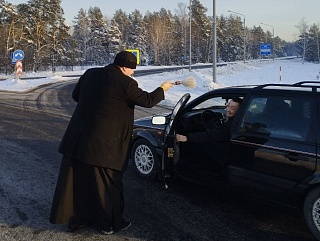 В праздник Крещения Господня были освящены дороги и перекрестки города Калинковичи